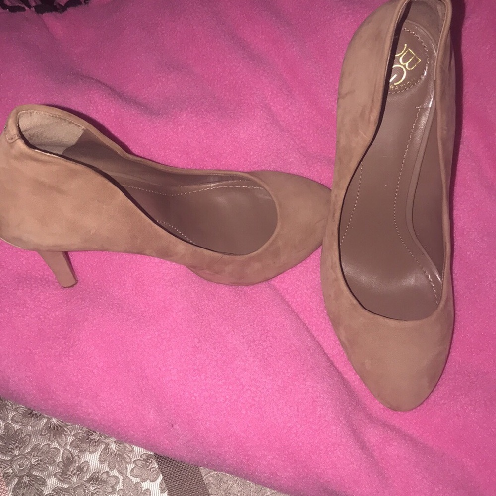 Like new heels suade